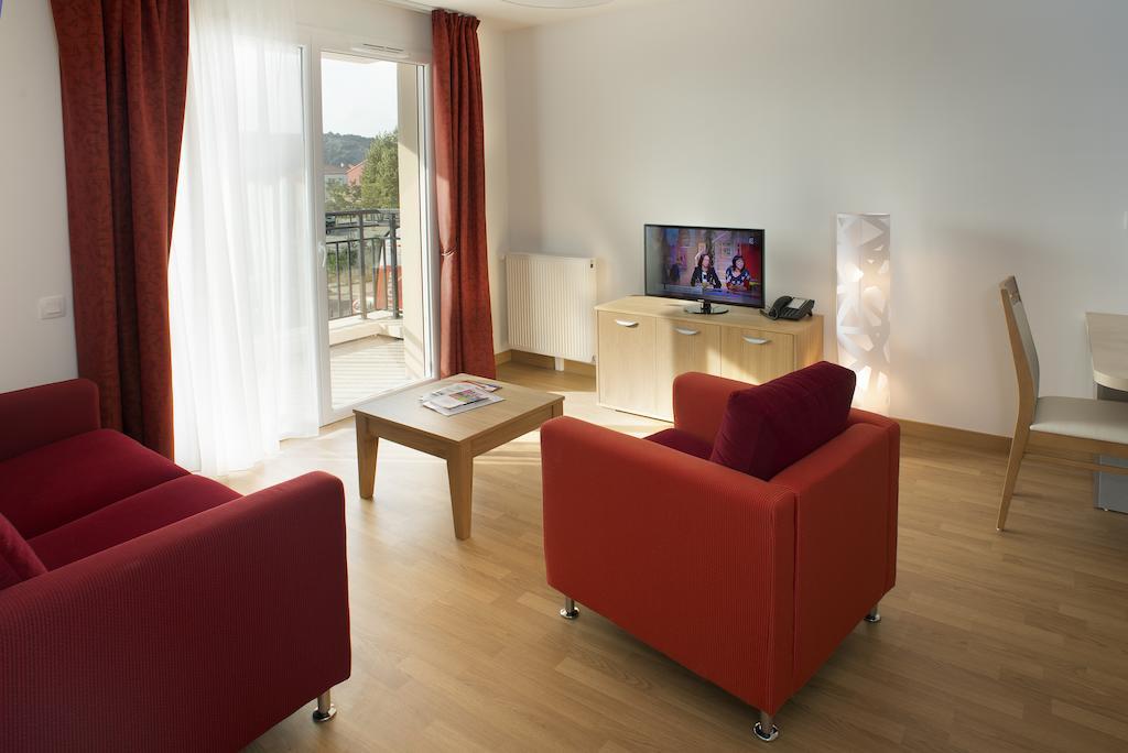 Domitys Les Cigales Du Luberon Aparthotel Cavaillon Rum bild