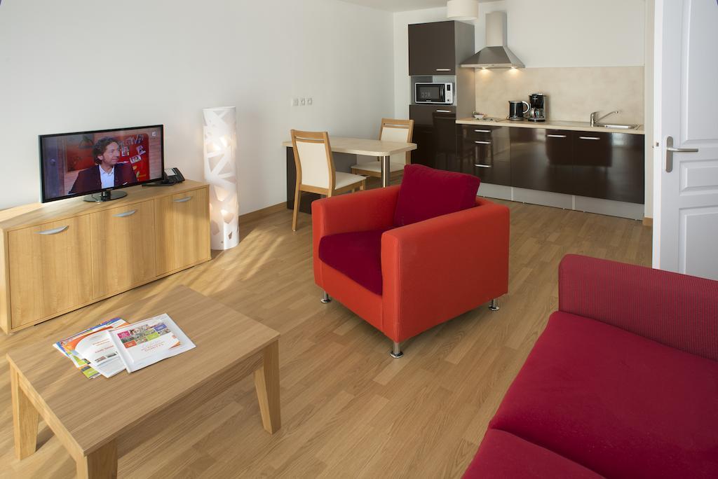 Domitys Les Cigales Du Luberon Aparthotel Cavaillon Rum bild