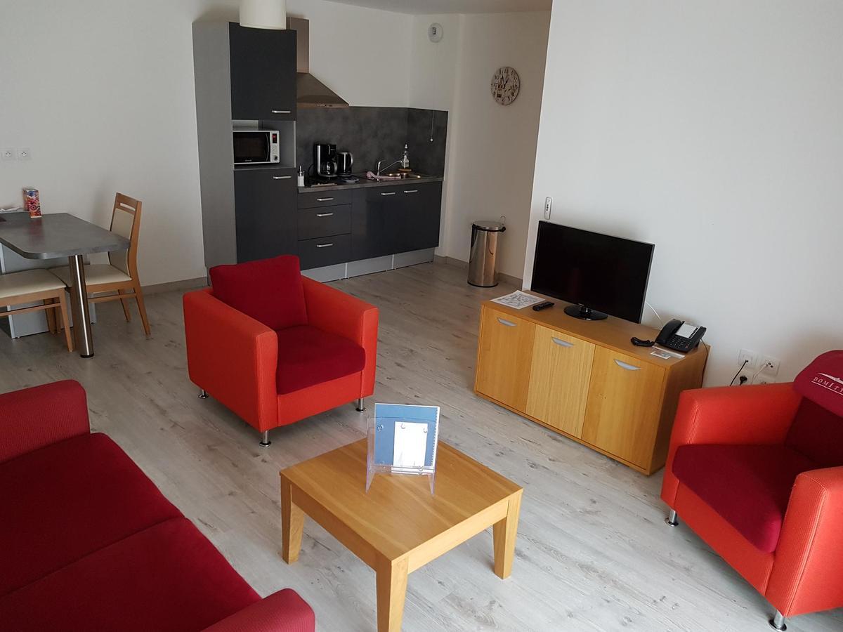 Domitys Les Cigales Du Luberon Aparthotel Cavaillon Exteriör bild